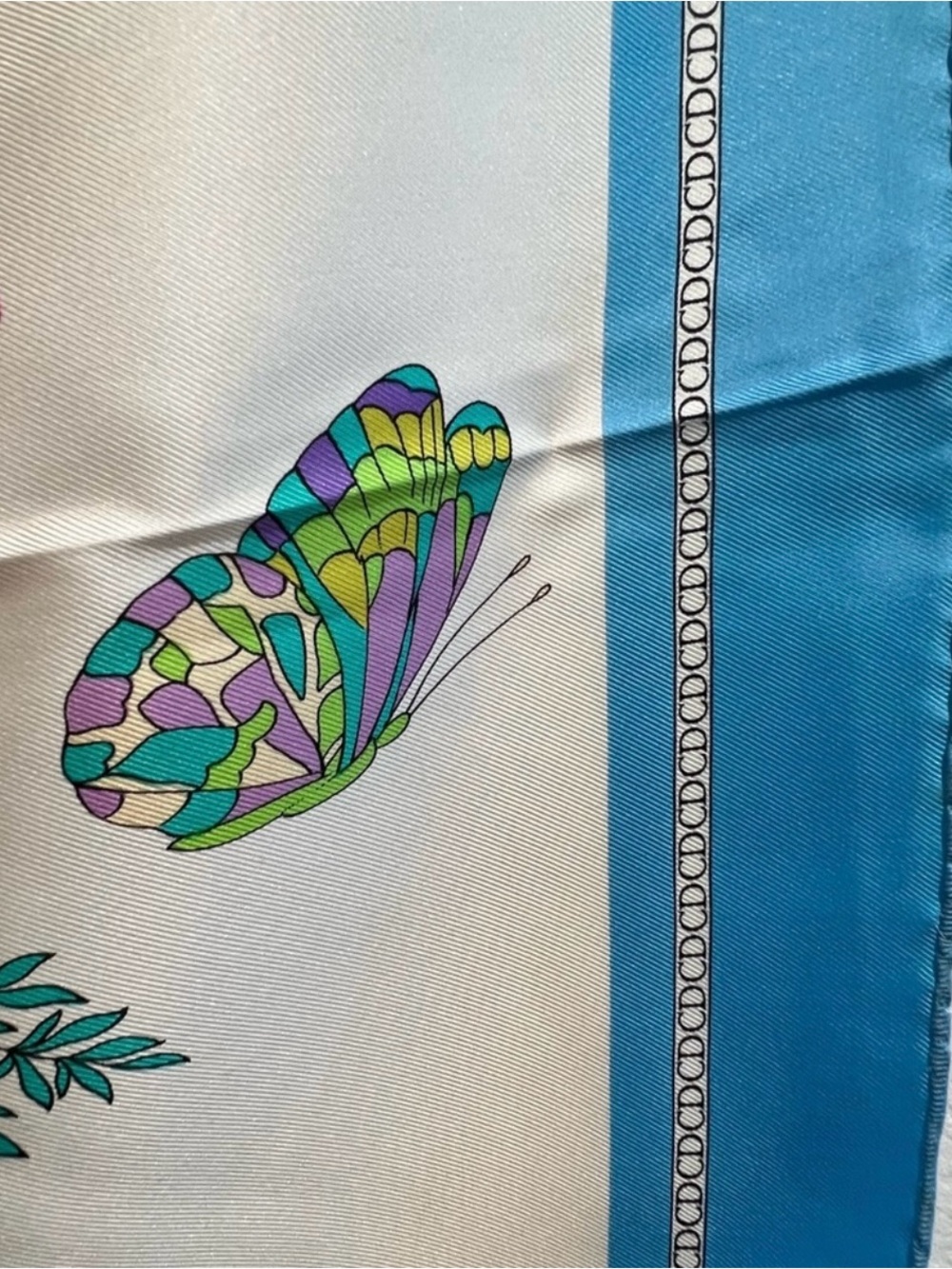 Dior Silk Scarf with Pink and Green
Butterfly Design - Picture 6 of 7